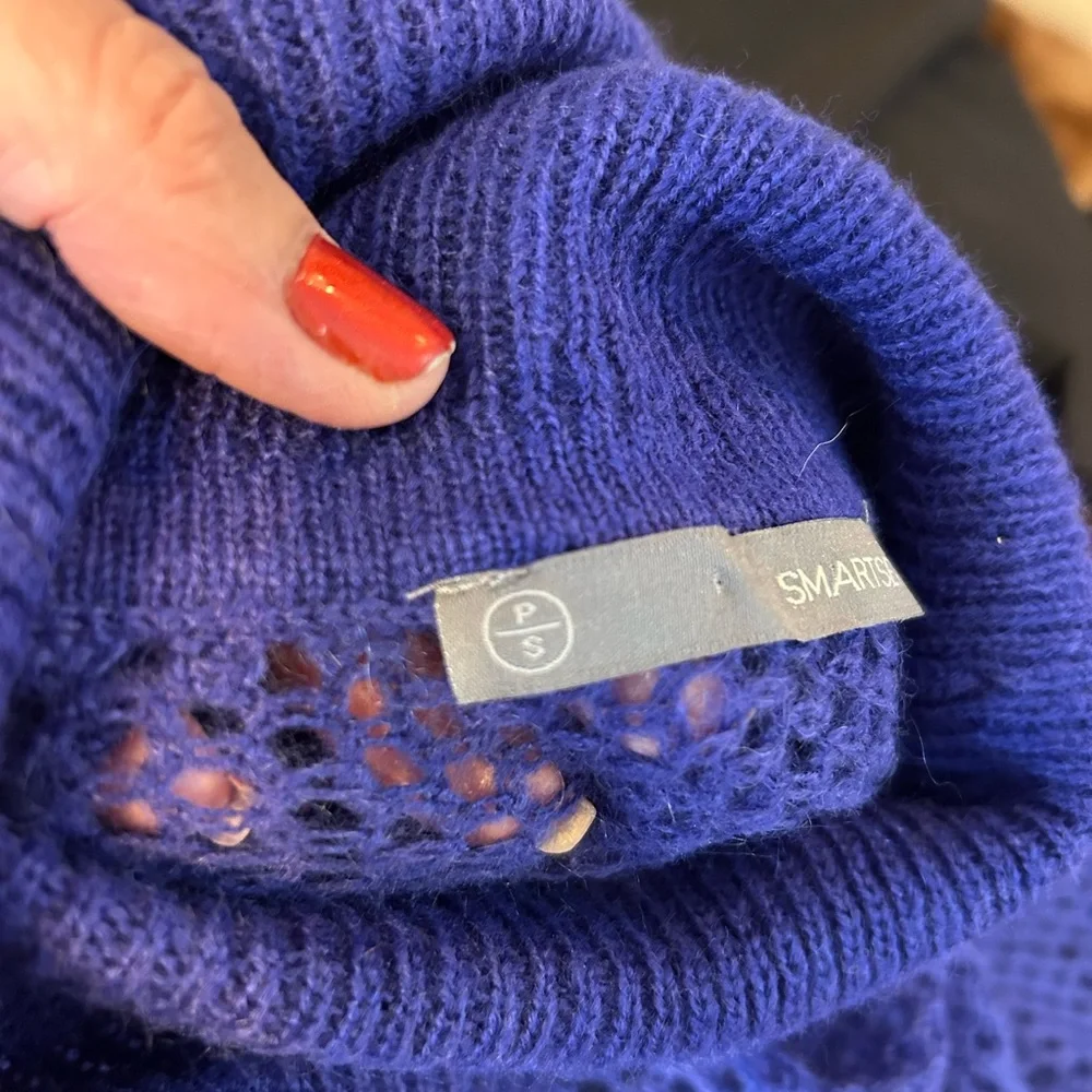 Beautiful Smart Set cobalt Blue Mesh Turtleneck ❤️S - Picture 8 of 9